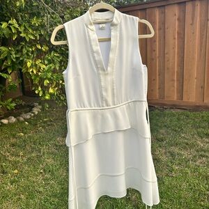 CLUB MONACO Women's Raelee Sleeveless V-Neck Sz 00